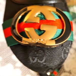 GUCCI **PRICE ** DROP** JUST LIKE NEW SHOES!